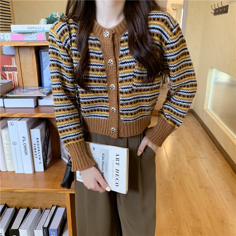 Áo Khoác cardigan Dệt Kim Dáng Ngắn Có Túi Họa Tiết Kẻ Sọc Màu Sắc Trẻ Trung
