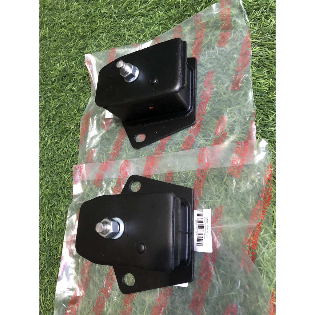 CAO SU CHÂN MÁY TRƯỚC MITSUBISHI JOLIE/ TRITON/ PAJERO
