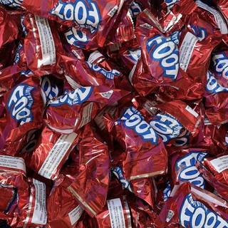 Kẹo dẻo fruit by the FOOT - Mỹ (1 cuộn)