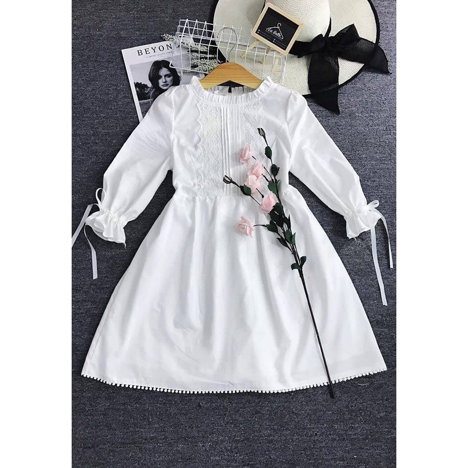 Đầm trắng xòe phối ren tiểu thư Hàn Quốc đẹp dịu dàng | BigBuy360 - bigbuy360.vn