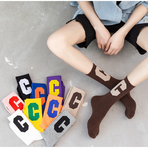 Vớ Tất cao cổ chữ C Nam Nữ phong cách thể thao, trẻ trung, năng động.