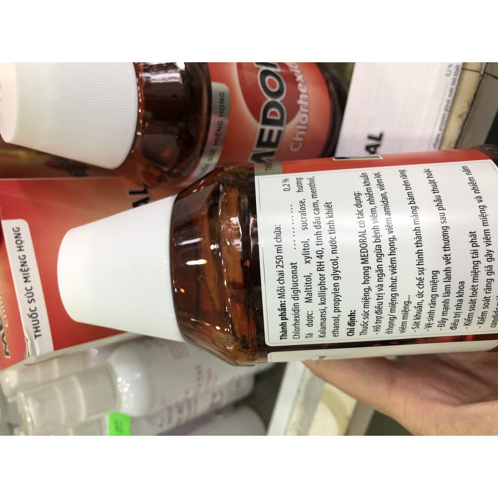 Chai súc miệng nước súc miệng sát khuẩn vùng họng vùng miệng MEDORAL CHLORHEXIDIN 250ml