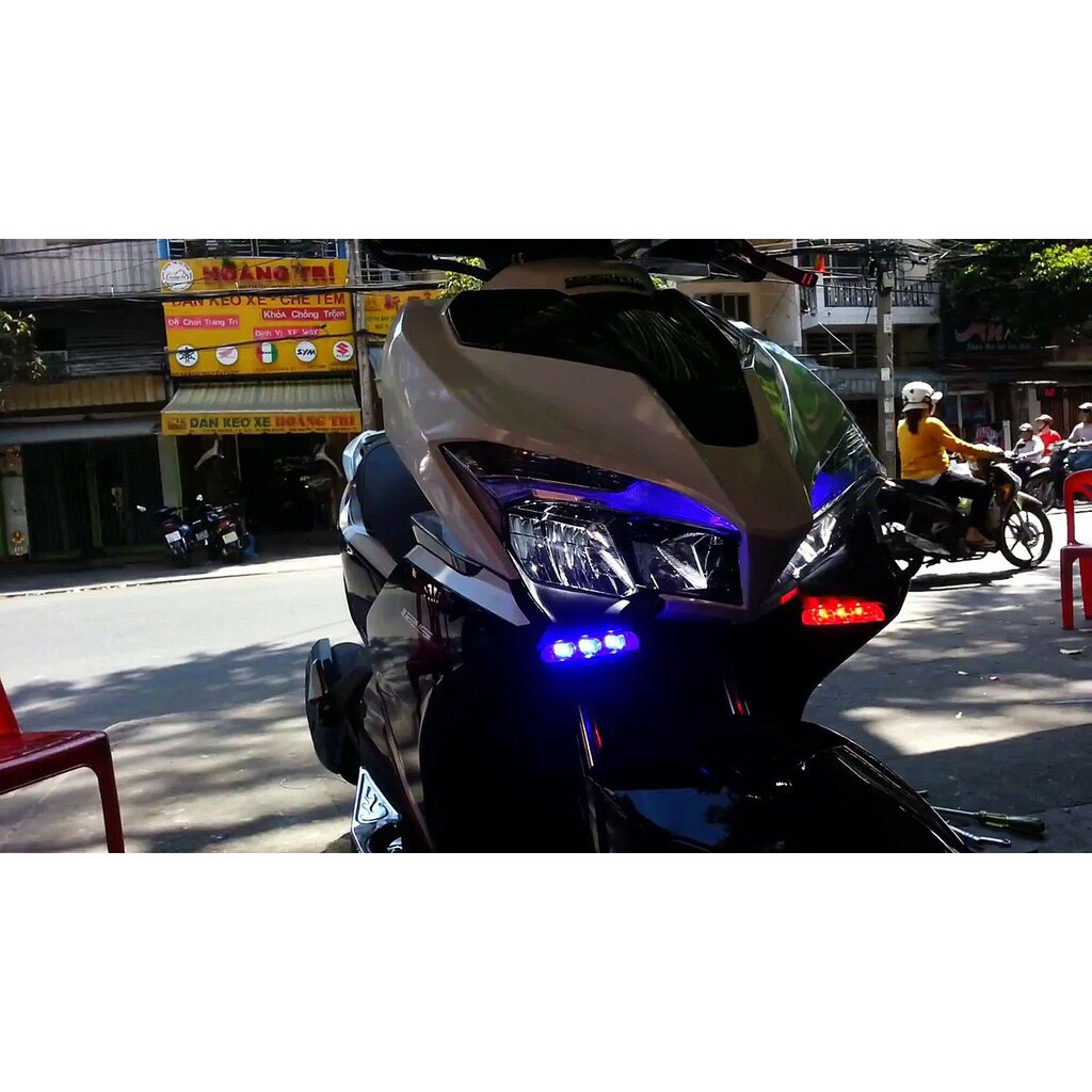 Cặp đèn chớp xanh đỏ H1 xe máy 12V