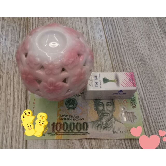 Đèn mini và tinh dầu