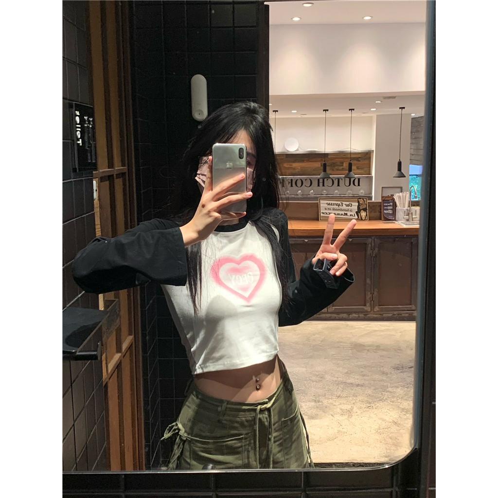 Áo Thun Dáng Ôm Ngắn Dài Tay In Hình Trái Tim 60772