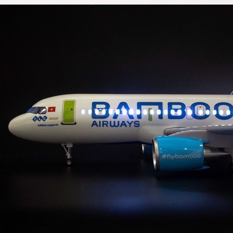 Mô hình Máy bay lắp ghép BamBoo Airways Airbus A320 47cm