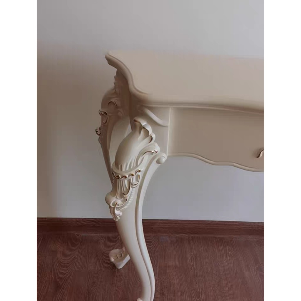 Bàn phong cách Tây Âu sang trọng đặt phòng khách, bàn trưng bày phong cách tân cổ điển HANWOOVINA