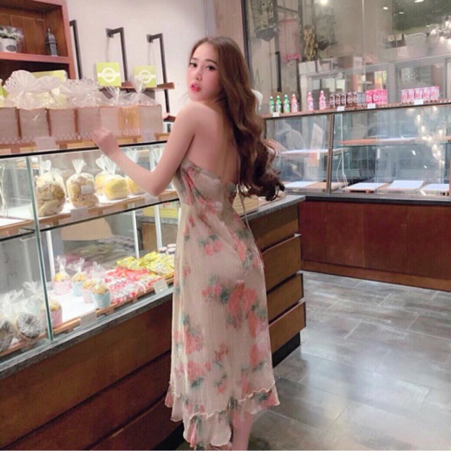 Gv đầm xoè maxi hoa cổ đổ