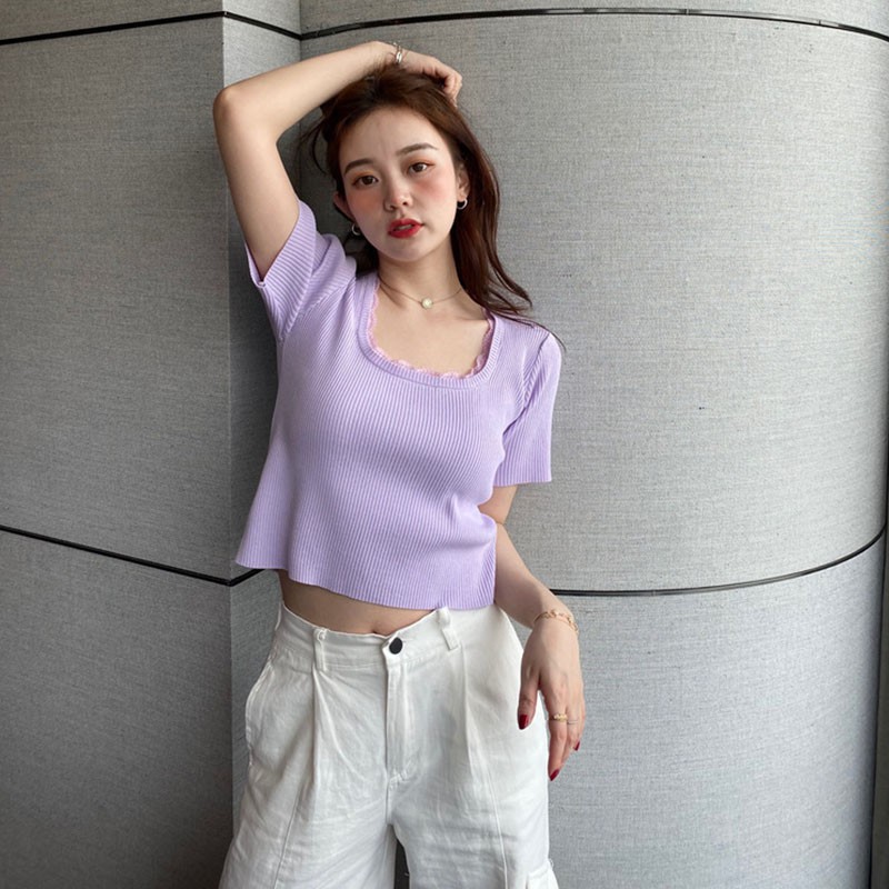Áo Thun Nữ Ngắn Tay Cổ Vuông Phối Ren Thời Trang