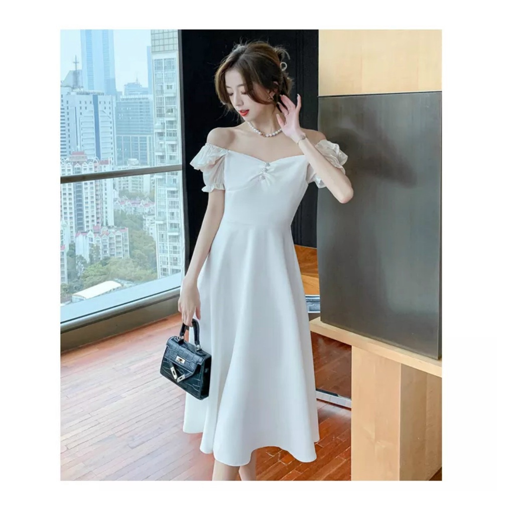 ĐẦM XÒE TAY BÈO PHỐI VOAN KIẾNG NHÚN NGỰC