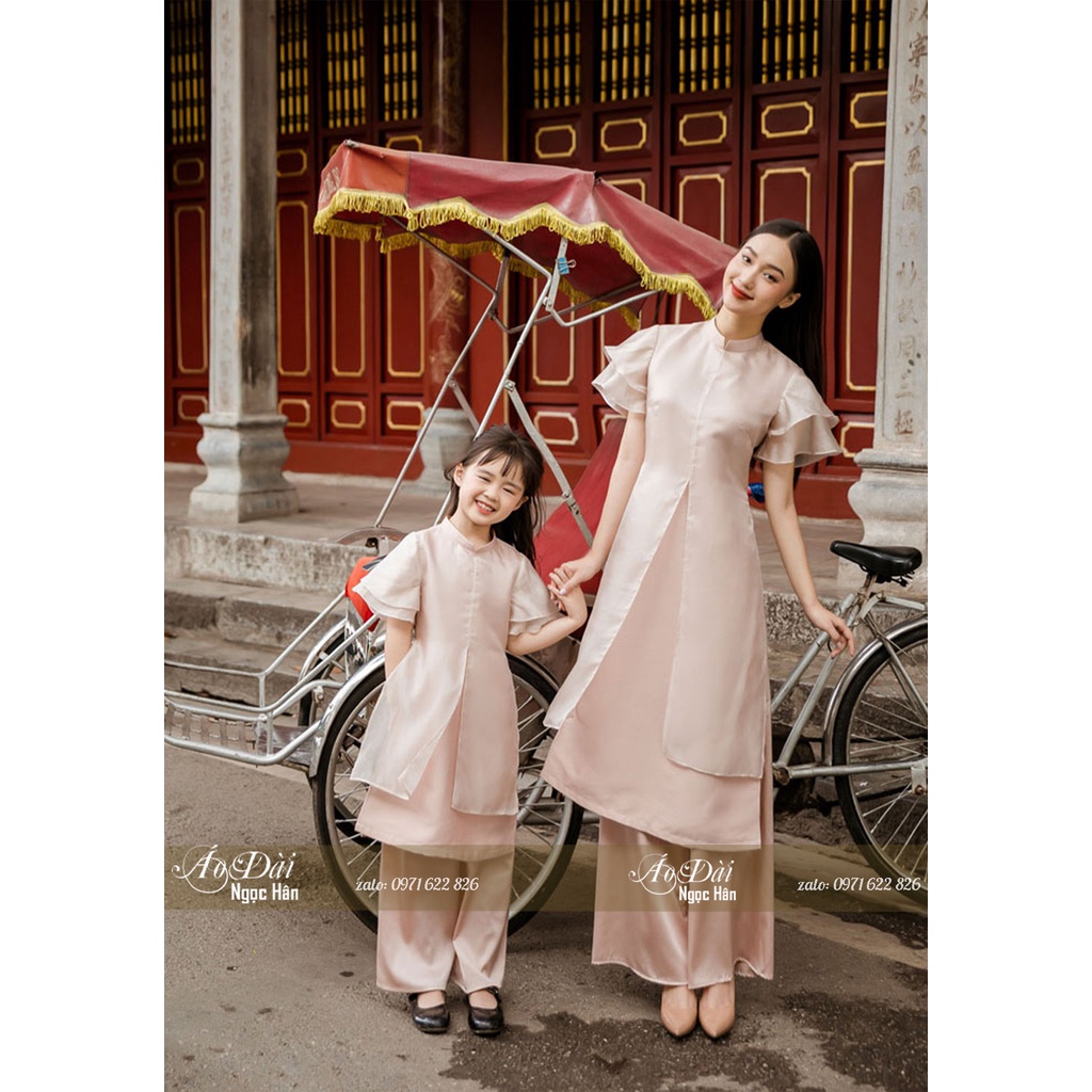Áo Dài Cách Tân Nữ Vai Bồng Tà Xẻ Cao Cấp A43