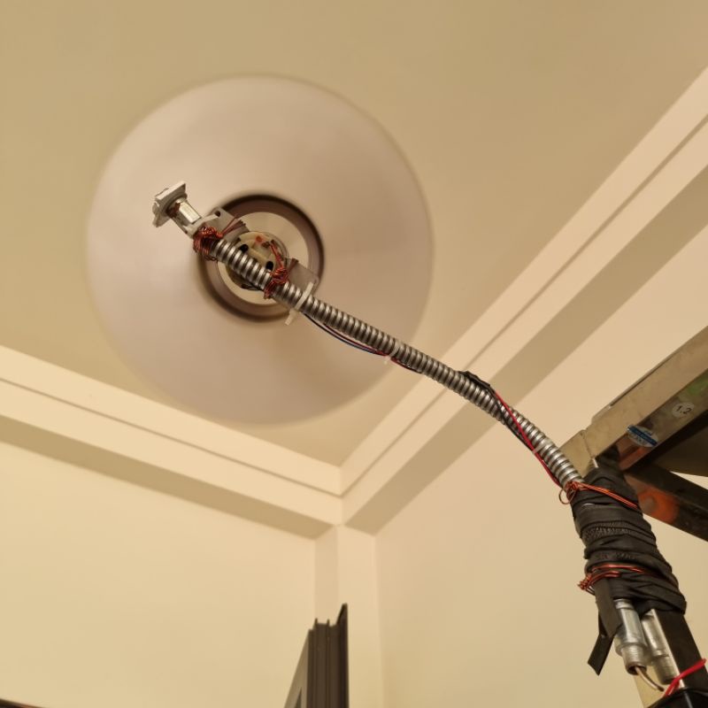 Cây sắt gật gù uốn cong (tháo ở đèn bàn)