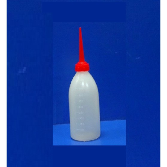 Bình tra dầu máy 500ml có chia vạch nắp đỏ