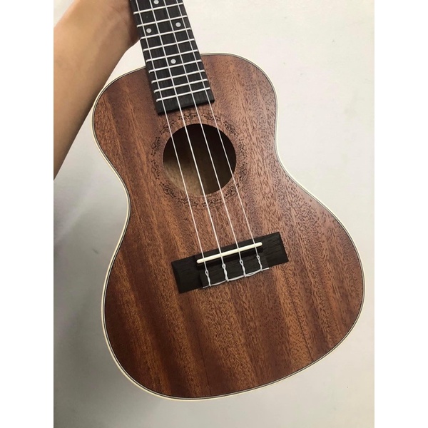 ĐÀN UKULELE CONCERT GỖ HOẠ TIẾT