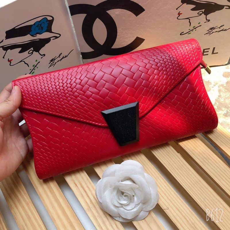 Clutch vân rắn