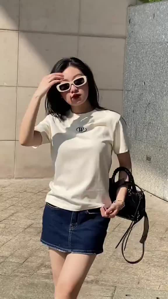 Áo thun baby tee LOGO W cotton 100% thêu chữ W,Áo baby tee Whattowear Seller.localbrand | BigBuy360 - bigbuy360.vn