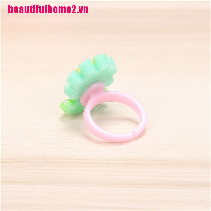 10 Nhẫn nhựa kiểu dáng hoạt hình xinh xắn đáng yêu cho bé