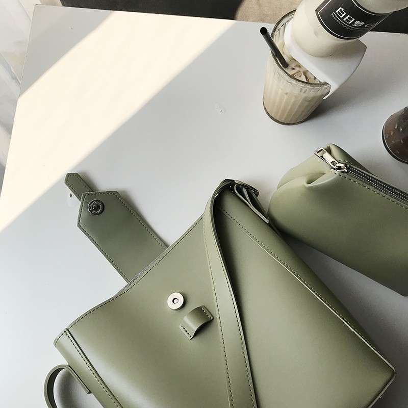 [sẵn] Túi đeo vai tote da khuy gài vừa vở đi học - P026 | BigBuy360 - bigbuy360.vn