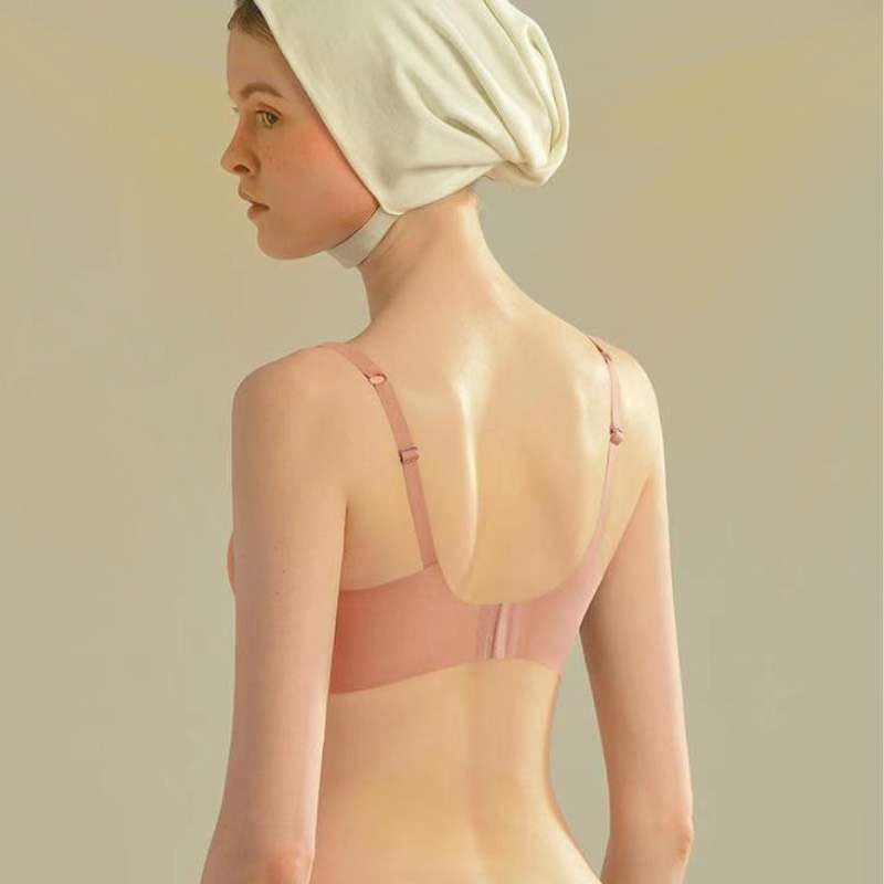 Áo Ngực Đúc Su Đệm Mỏng Không Gọng Chất Mát Lạnh Co Dãn Thoải Mái SUNBRA 5509