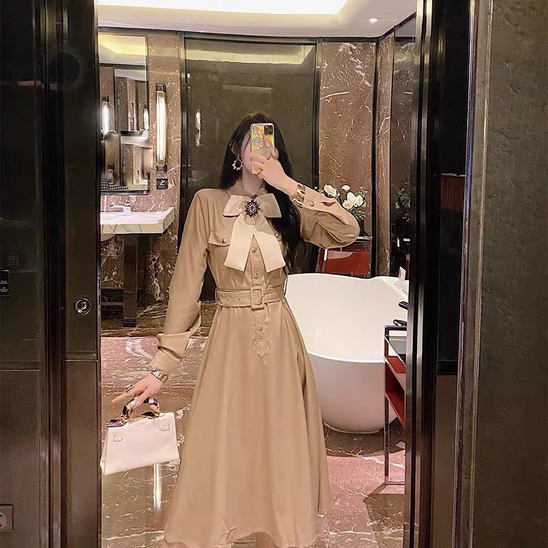 váy nơ đá đai eo cúc đồng,kiểu vintage cổ nơ ren cúc ngọc,váy xoè nơ cổ,dáng chữ A | BigBuy360 - bigbuy360.vn