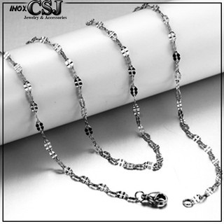 DÂY CHUYỀN NỮ INOX KIỂU LÁ ME CÓ CHẠM 3MM KHÔNG PHAI MÀUD016