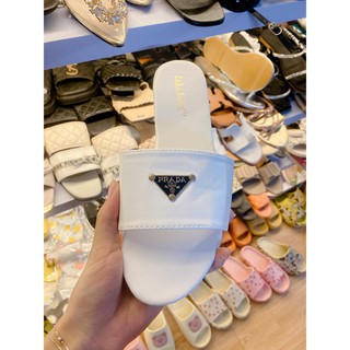 Dép thời trang Prada da lì