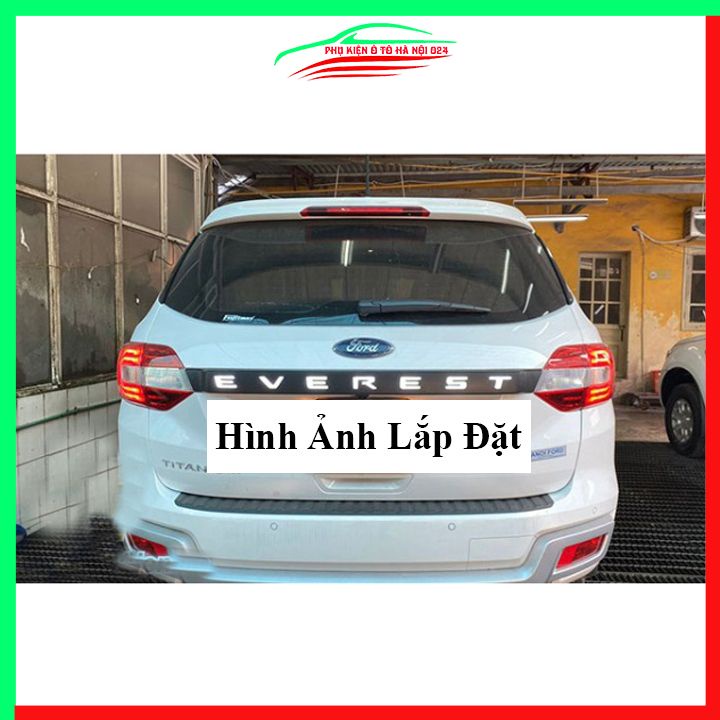 Độ đèn led cốp, led tay mở cốp xe Ford Everest 2016-2021 mạ crom 2 chế độ