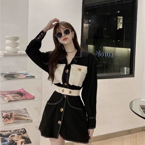 Đầm mỏng cổ vest màu đen phong cách retro Hàn Quốc thời trang thu đông cho nữ 2021