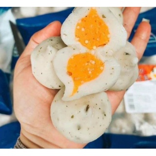 Bánh bao trứng cá hồi