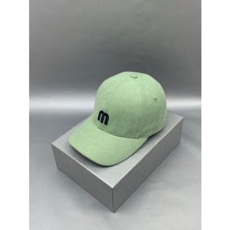 NÓN KẾT -MŨ LƯỠI TRAI IN THÊU CHỮ M CỰC HOTTREND PHONG CÁCH UNISEX HÀNG CHUẨN NHƯ HÌNH