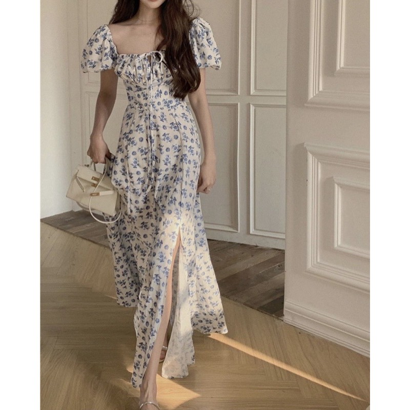 [Mã FAMARAL1 giảm 10K đơn 50K] Đầm maxi hoa cổ U xẻ tà xanh nhíu ngực | BigBuy360 - bigbuy360.vn