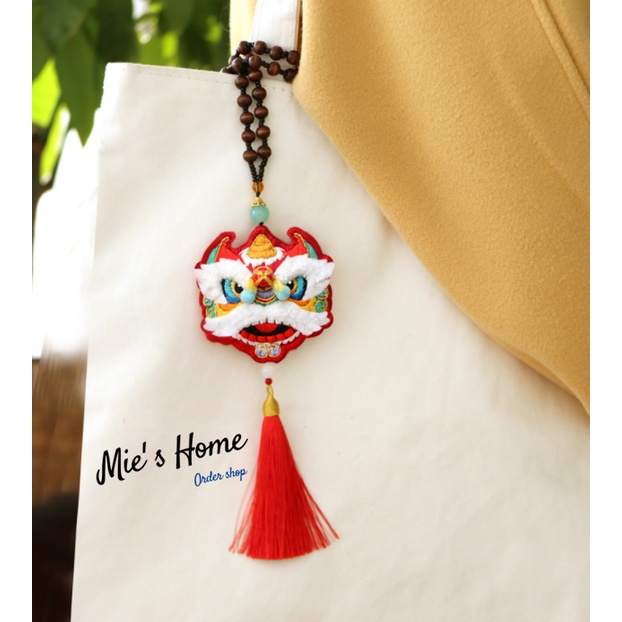 DIY BỘ KIT TỰ THÊU ĐẦU LÂN MẬP - CẦU MAY LÀM MÓC KHOÁ TÚI THƠM TREO Ô TÔ VÀ QUÀ TẶNG - MIE SHOP HANDMADE