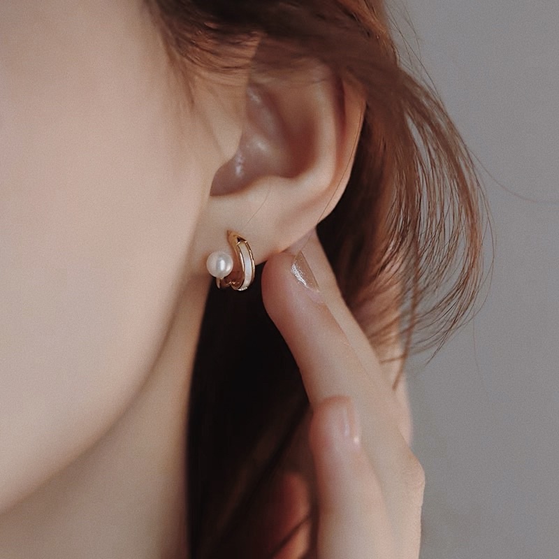 Larosabyh:Bông tai tròn đính ngọc xinh xắn