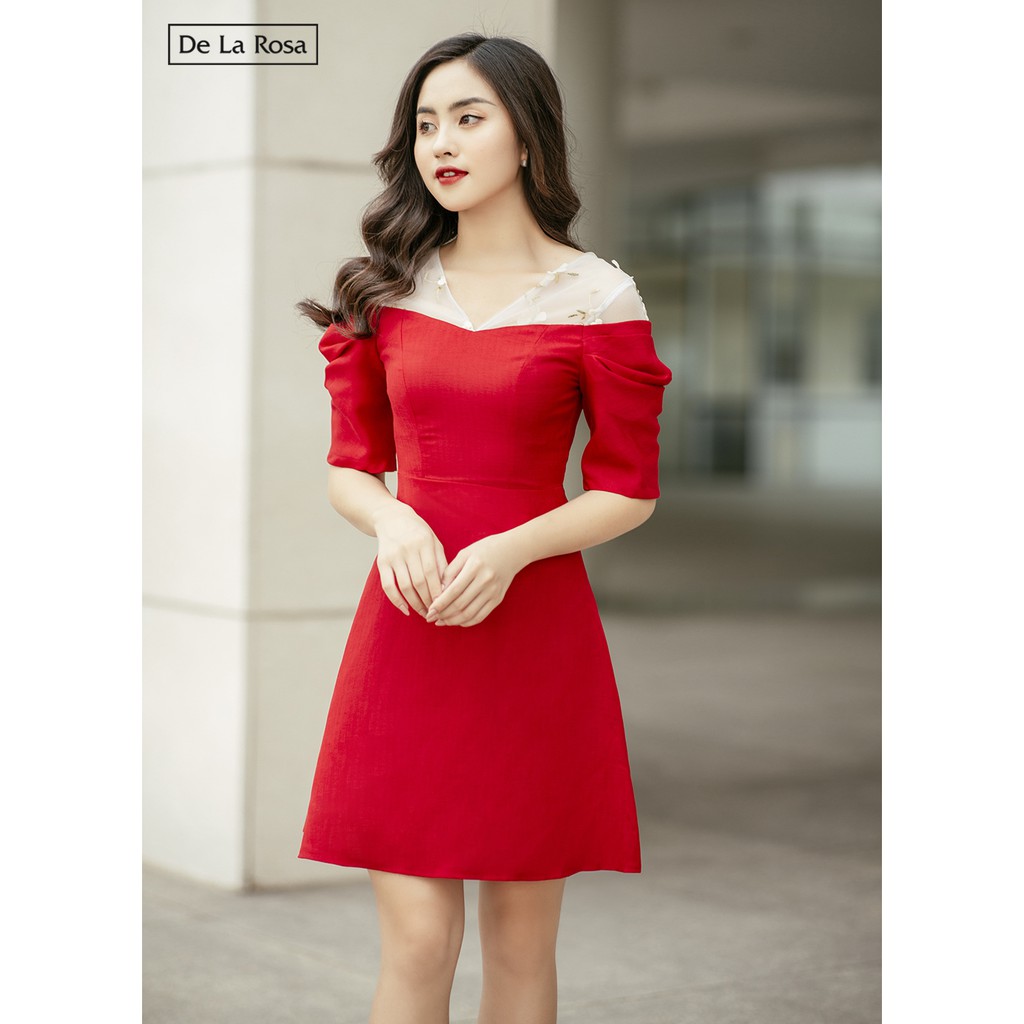 [Mã FAMALLT5 giảm 15% đơn 150k] Đầm váy thiết kế màu đỏ dáng suông tay lỡ phối lưới hoa - De La Rosa