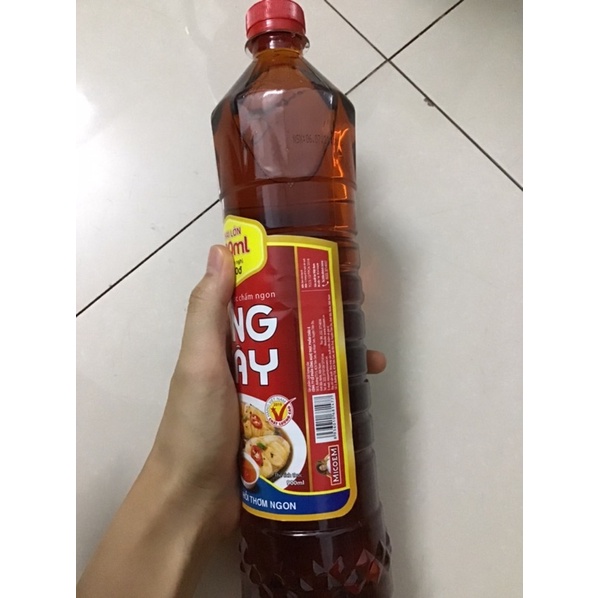 Nước mắm Ông Tây chai 900 ml thơm ngon