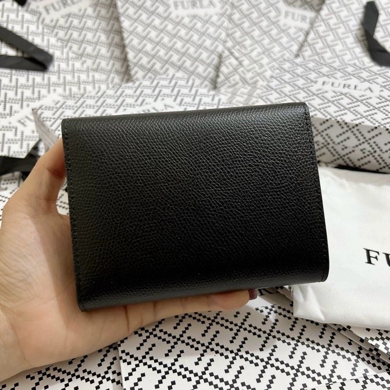 Ví nữ cao cấp Furrla da thật xịn xò, nét từng chi tiết full box