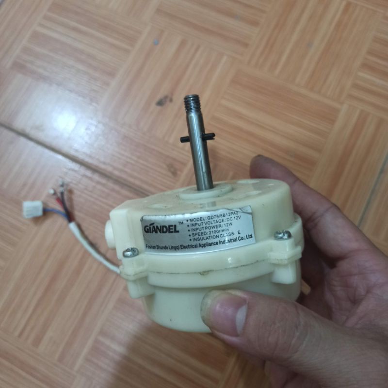 Động cơ không chổi than 12V 12W dùng chế quạt