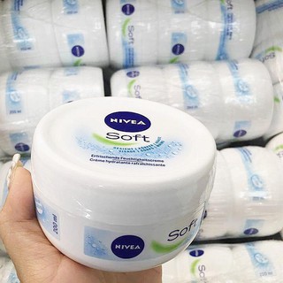 Kem dưỡng ẩm Nivea soft 200ml hàng xách tay Đức