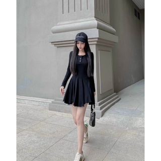 Đầm Xoè Tay Dài Phối Nút