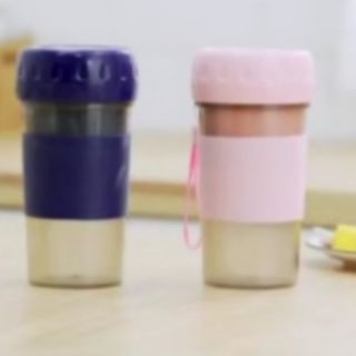 Máy xay sinh tố cầm tay mini
