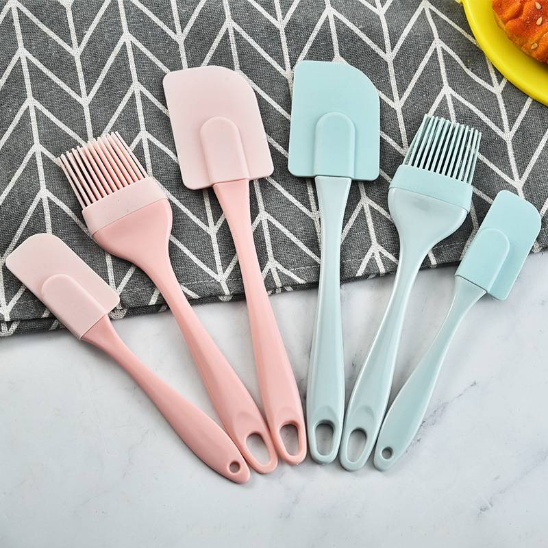 Bộ dụng cụ làm bánh 3 món silicon gồm chổi cọ quét dầu ăn, spatula trộn bột, phới dẹt silicone đánh trứng kem chịu nhiệt