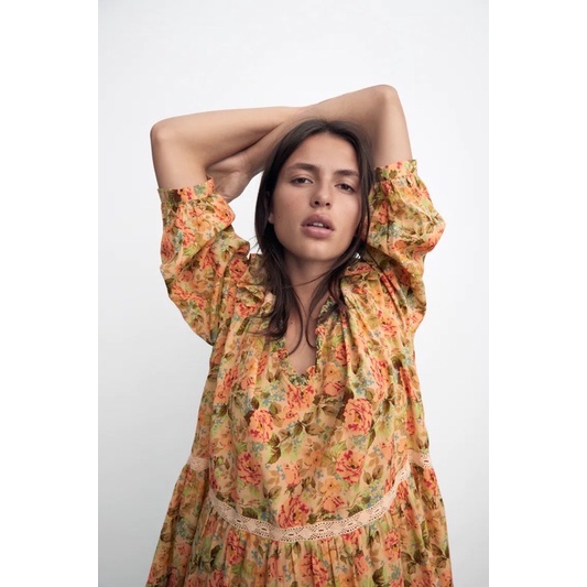 Đầm Zara size M giật tag chính hãng hoa vàng
