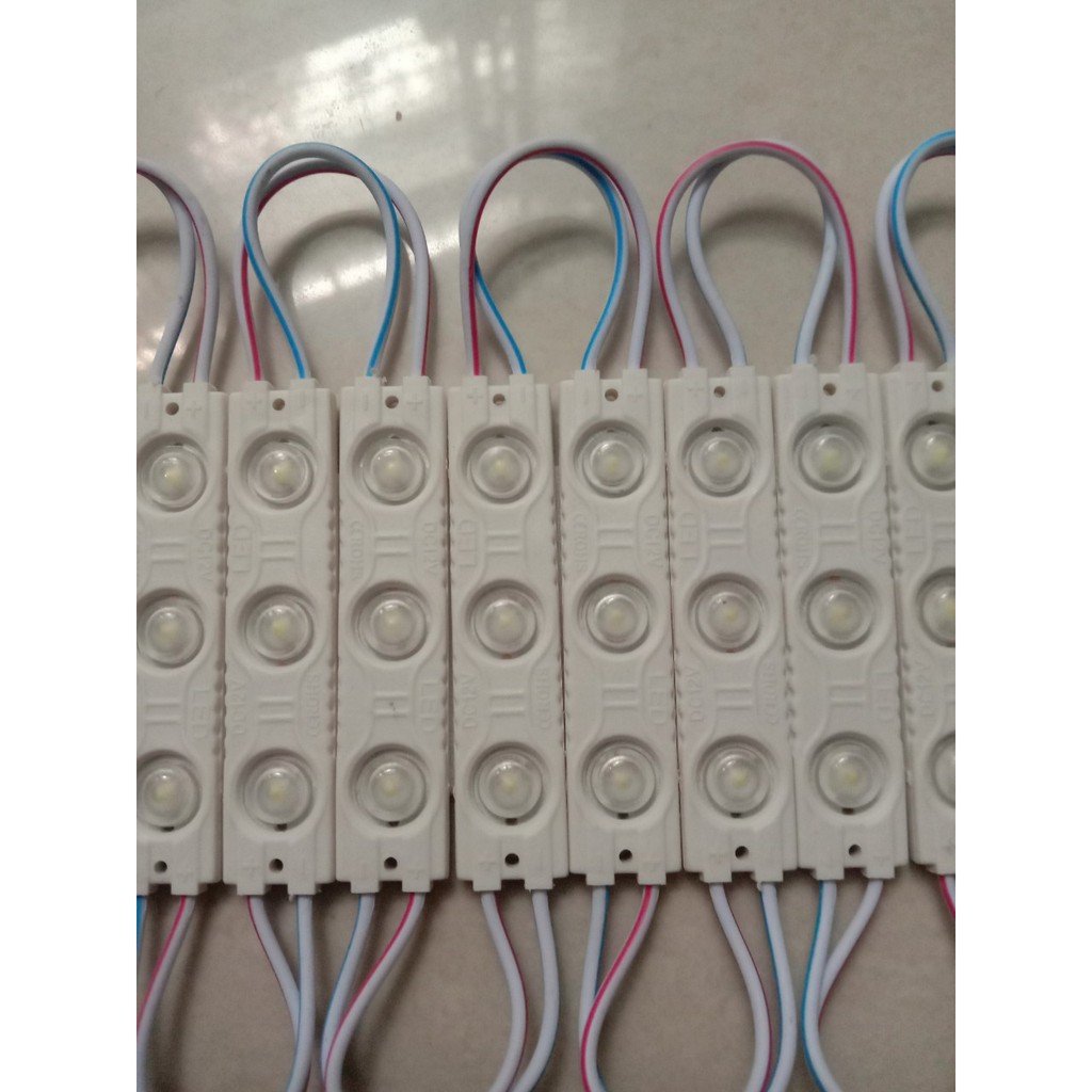 Đèn LED Hắt 3 bóng 6113 1.5w Chống Nước dùng điện 12v làm biển quảng cáo,tủ trưng bầy