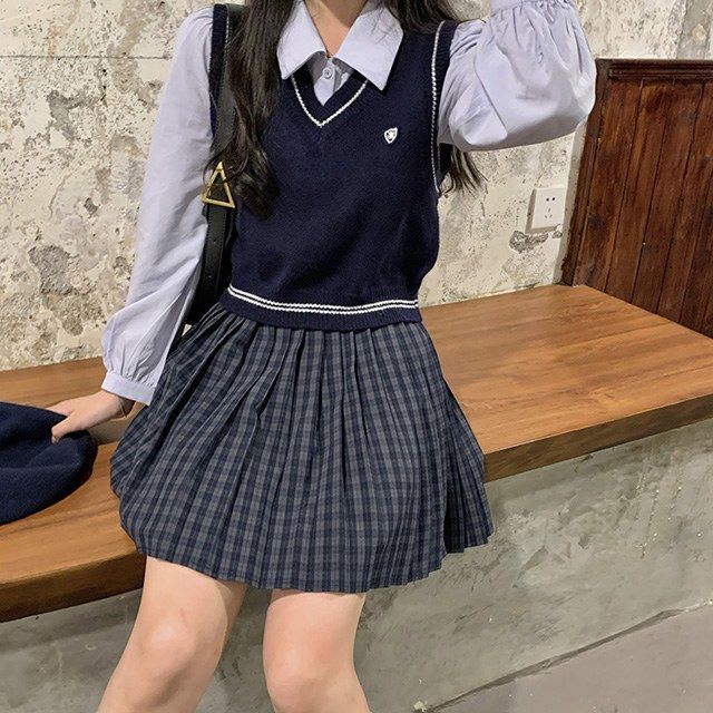 Áo tank top dệt kim cổ chữ v thời trang cho sinh viên