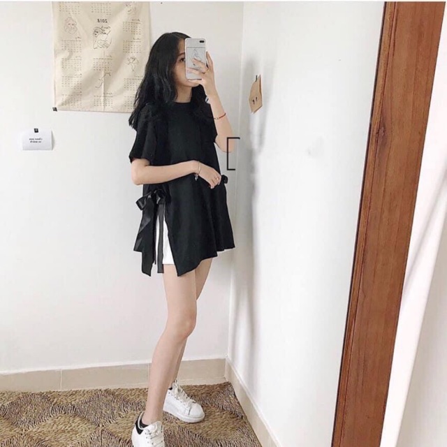 ÁO THUN ĐEN XẺ TÀ NƠ EO KÈM ẢNH THẬT