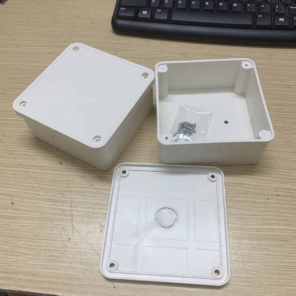 Hộp kỹ thuật dùng cho camera, Box nhựa ABS kích thước 11x11x5cm