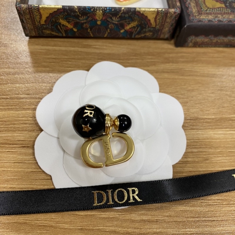 Khuyên tai dior_cao cấp