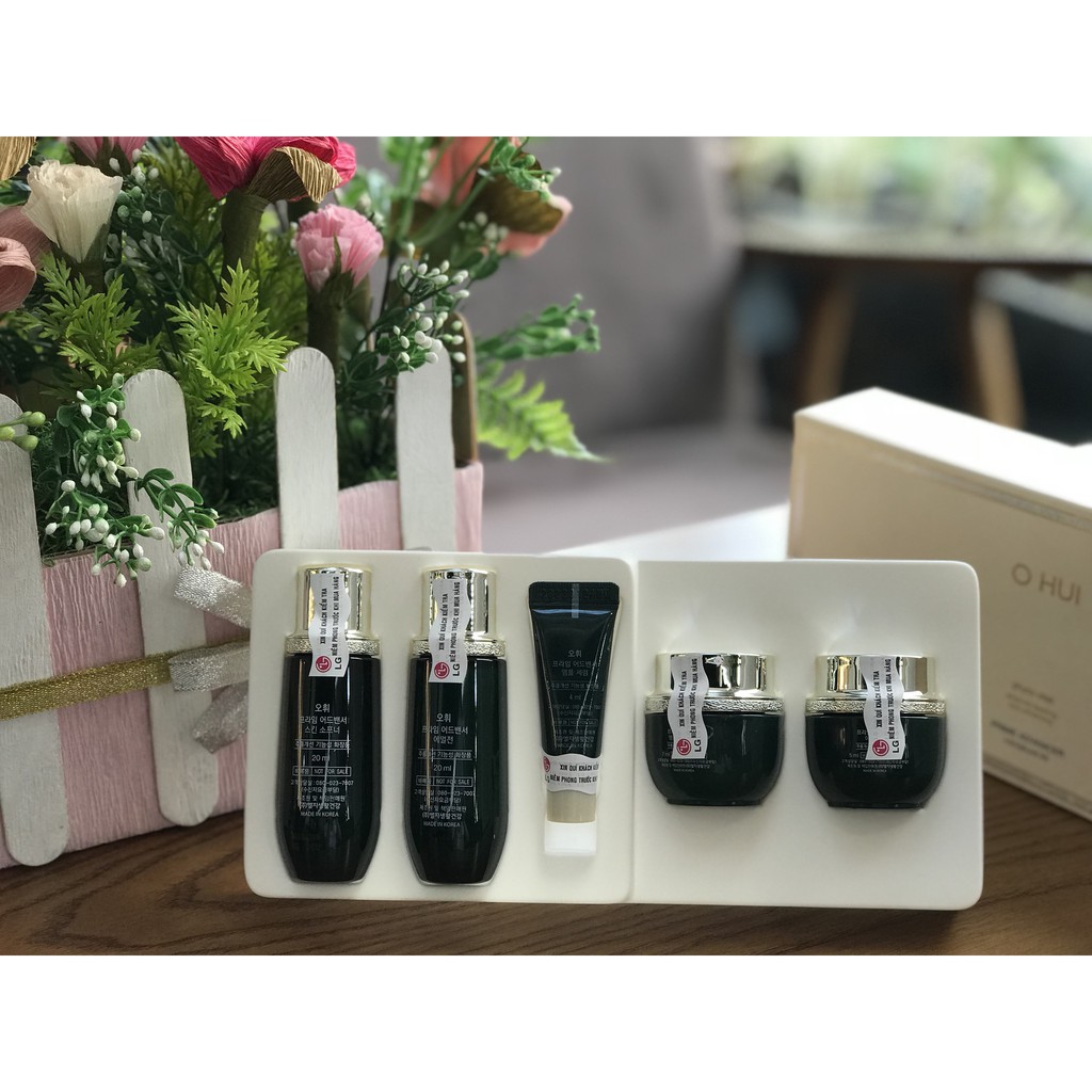 [GIÁ HỦY DIỆT] Bộ sản phẩm làm trắng da chống lão hoá OHui Prime Advancer | BigBuy360 - bigbuy360.vn