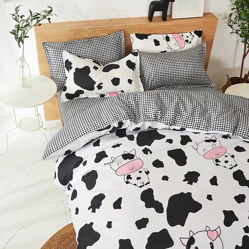 Bộ Drap &amp; Chăn Phao Cotton Poly Bò Sữa Trắng