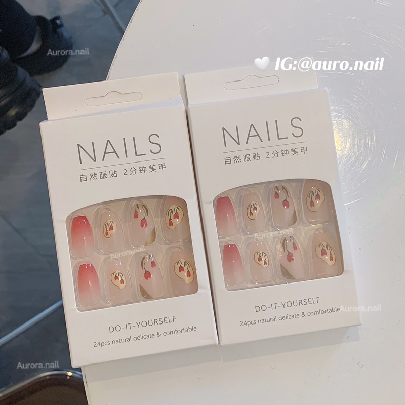 Set 24 móng tay giả hoạ tiết dễ thương trending tặng dũa